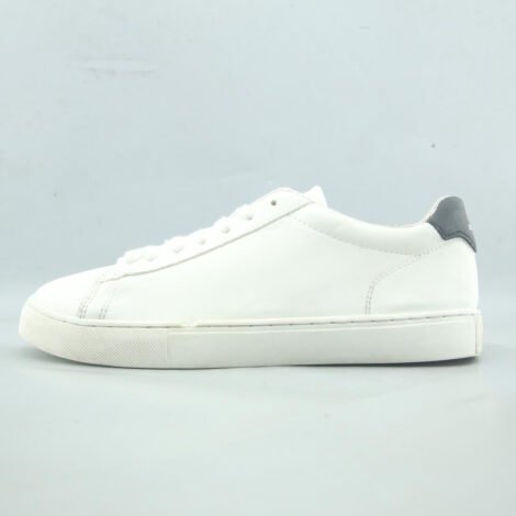 e8ec7872-4a52-47fc-81fc-152d7b5e26c8-Img-shoe